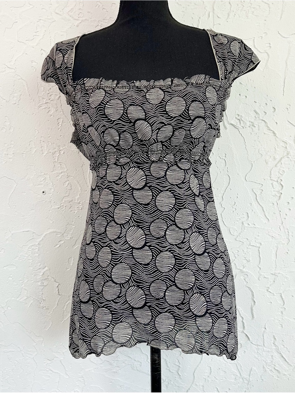 Vintage y2k Black White Mesh Geometric Square Neck Tie Back Babydoll Top Large